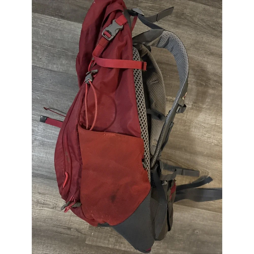 Deuter Act Trail 30 Backpack Red Grey Hiking Bag with Rain Cover Lumbar Padded